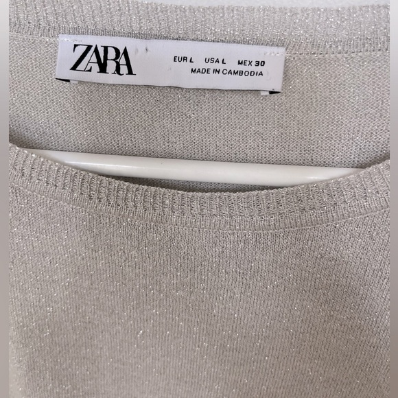 Zara top round neckline-long sleeve-grey with metallic fibers-new, never worn - Picture 11 of 11